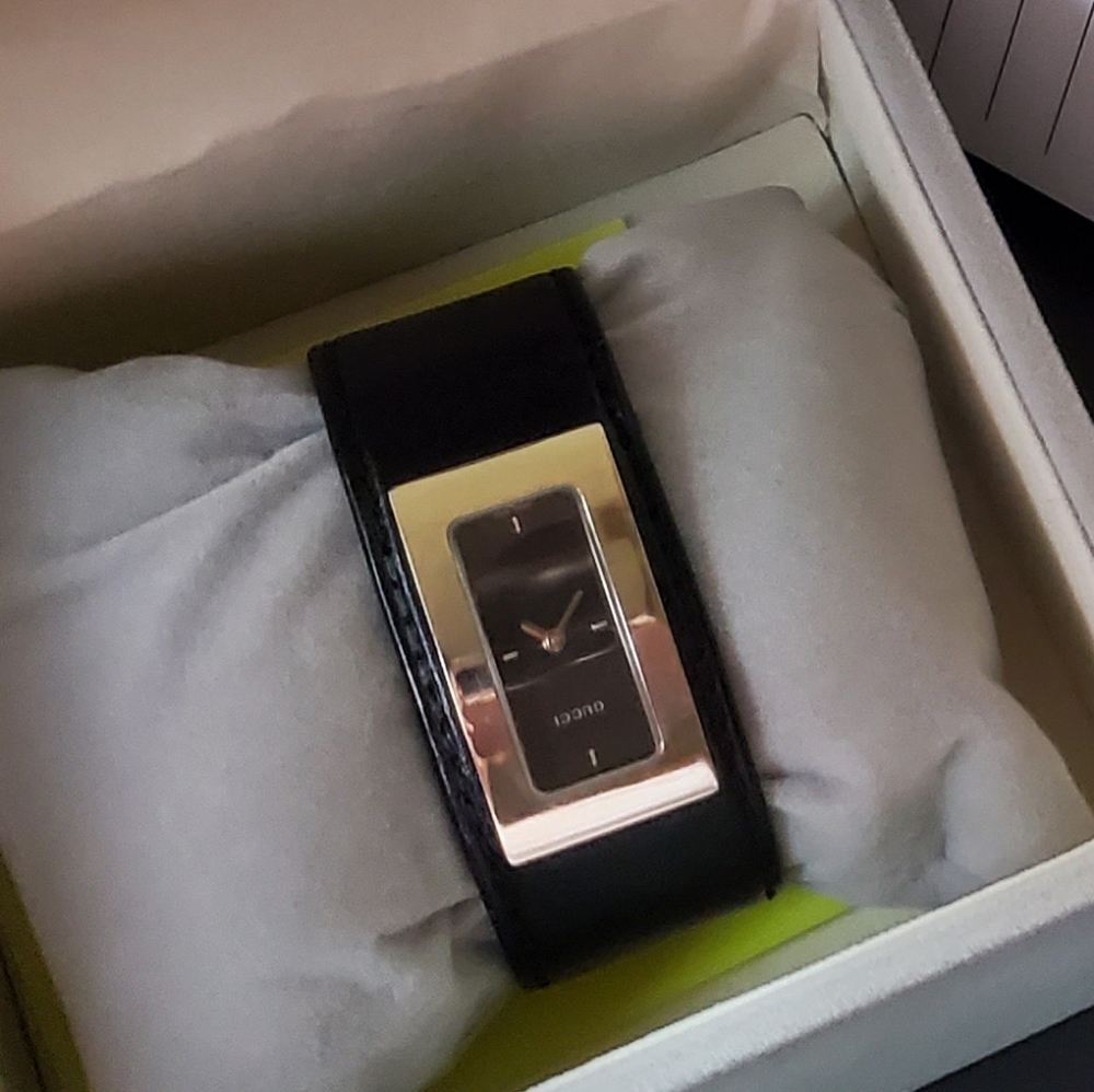 GG LADIES WATCH